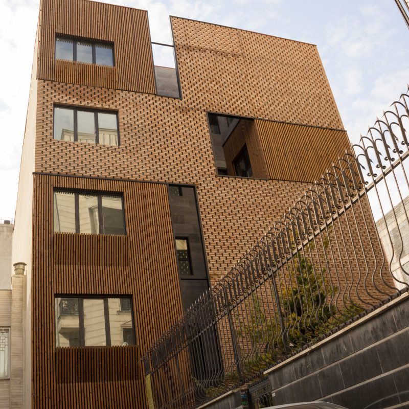 پروژه مهندس مهدی زاده مومن – خیابان ولیعصر | نما