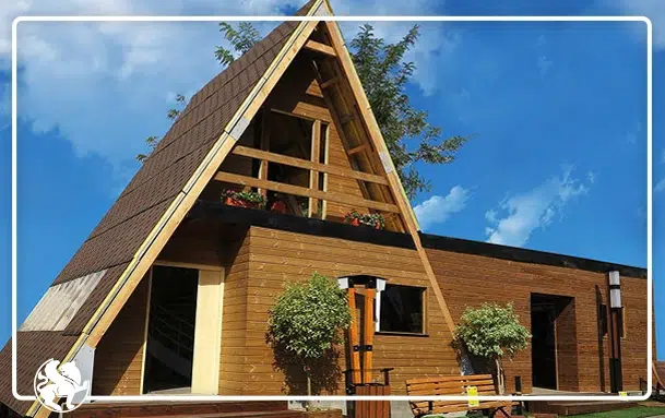 مزایای خانه چوبی پیش‌ساخته با پوشش ترموود | ترکیب سرعت، دوام و زیبایی